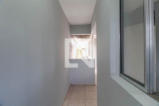 Área de Serviço de casa para alugar com 1 quarto, 38m² em Cidade Satelite Santa Barbara, São Paulo