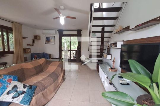 Casa à venda com 4 quartos, 254m² em Vila Progresso, Niterói
