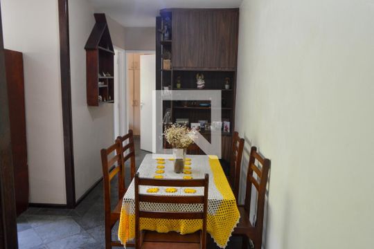 Sala de apartamento à venda com 2 quartos, 52m² em Freguesia (jacarepaguá), Rio de Janeiro