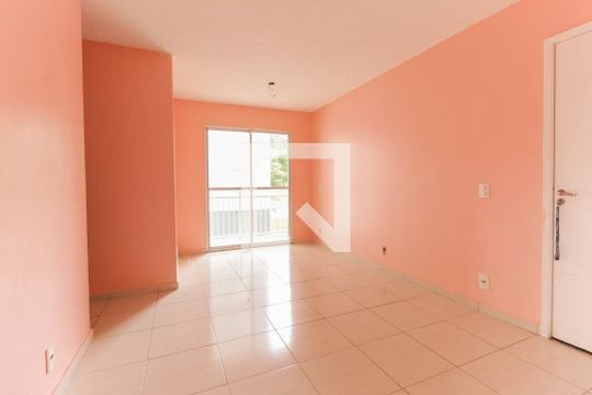 Sala de apartamento à venda com 3 quartos, 60m² em Colônia (zona Leste), São Paulo