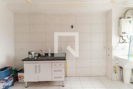 Cozinha de apartamento à venda com 3 quartos, 60m² em Colônia (zona Leste), São Paulo
