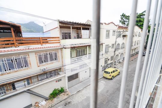 Vista da Sala de apartamento à venda com 3 quartos, 65m² em Vila Isabel, Rio de Janeiro