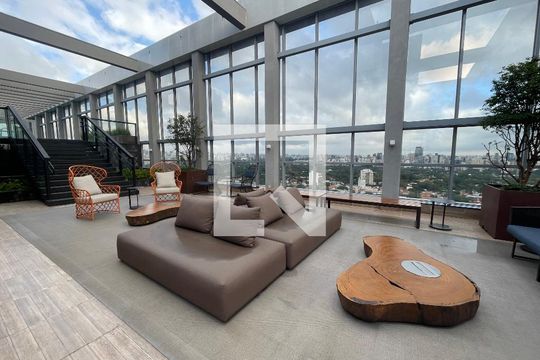 Área comum - Piscina de kitnet/studio para alugar com 1 quarto, 30m² em Cerqueira César, São Paulo