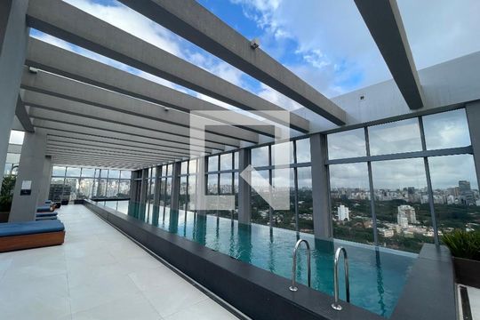 Área comum - Piscina de kitnet/studio para alugar com 1 quarto, 30m² em Cerqueira César, São Paulo