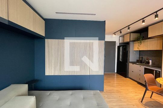 Studio de kitnet/studio para alugar com 1 quarto, 30m² em Cerqueira César, São Paulo