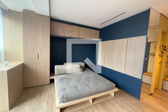 Studio de kitnet/studio para alugar com 1 quarto, 30m² em Cerqueira César, São Paulo