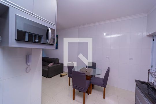Cozinha de casa de condomínio à venda com 2 quartos, 65m² em Parque Boturussu, São Paulo