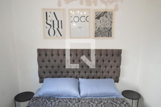 Quarto 1 de apartamento para alugar com 2 quartos, 60m² em Liberdade, São Paulo