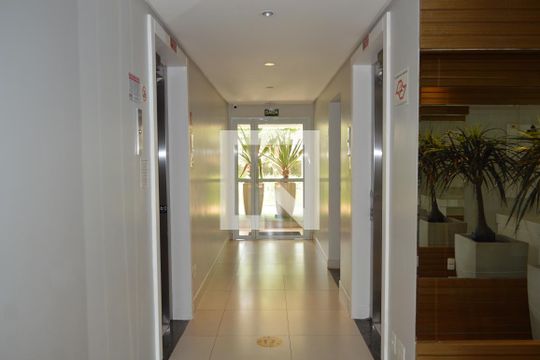 Área comum de apartamento para alugar com 2 quartos, 60m² em Liberdade, São Paulo