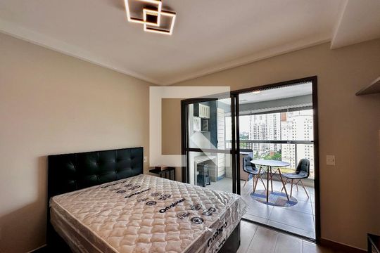 Studio de kitnet/studio para alugar com 1 quarto, 32m² em Jardim das Acacias, São Paulo