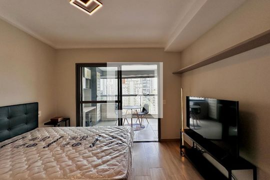 Studio de kitnet/studio para alugar com 1 quarto, 32m² em Jardim das Acacias, São Paulo