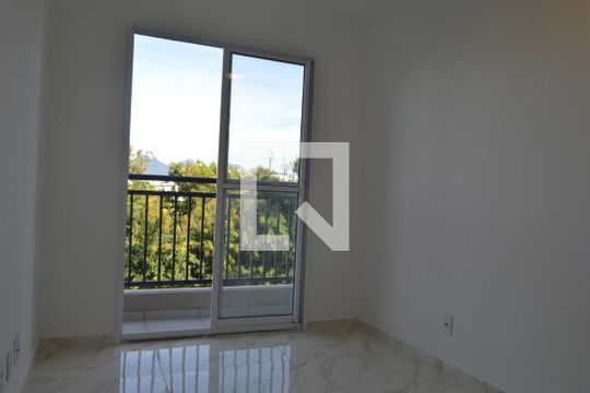 Apartamento à venda com 2 quartos, 48m² em Anil, Rio de Janeiro
