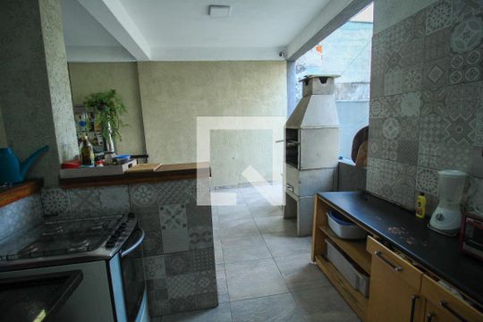 Área de Serviço de casa para alugar com 3 quartos, 300m² em Vila Regente Feijó, São Paulo