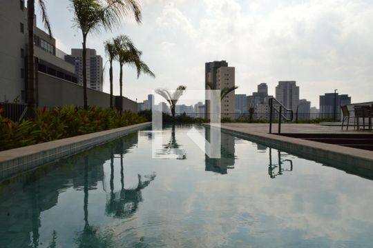Piscina de kitnet/studio para alugar com 1 quarto, 37m² em Ipiranga, São Paulo