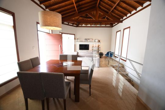 Casa à venda com 3 quartos, 275m² em Jardim Chapadão, Campinas