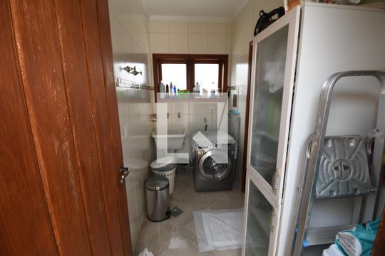 Área de Serviço de casa para alugar com 3 quartos, 275m² em Jardim Chapadão, Campinas