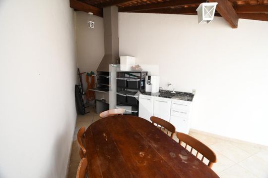 Churrasqueira de casa para alugar com 3 quartos, 275m² em Jardim Chapadão, Campinas