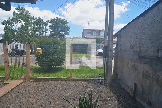 Vista Quarto 1 de casa à venda com 1 quarto, 80m² em Estância Velha, Canoas