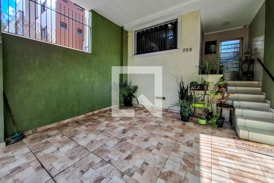 Área comum de casa à venda com 4 quartos, 200m² em Bosque da Saúde, São Paulo