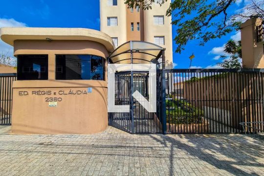 Fachada de apartamento à venda com 1 quarto, 40m² em Vila Paiva, São Paulo
