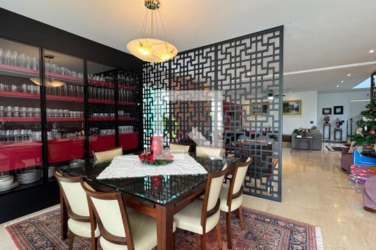 Sala de Jantar de casa de condomínio à venda com 4 quartos, 510m² em Tamboré, Santana de Parnaíba