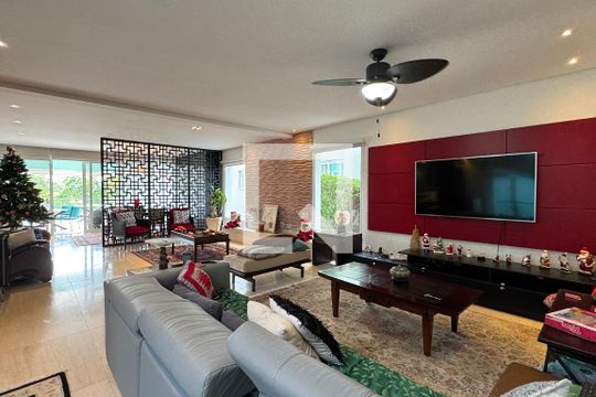 Casa de Condomínio à venda com 4 quartos, 510m² em Tamboré, Santana de Parnaíba