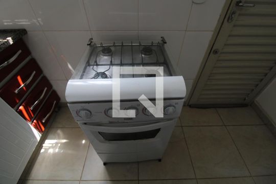 Cozinha de kitnet/studio para alugar com 1 quarto, 30m² em Cidade Universitária, Campinas