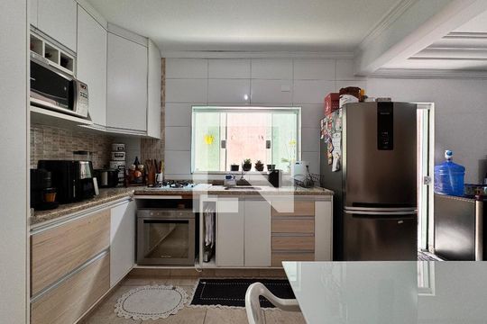 Cozinha de casa à venda com 3 quartos, 250m² em Parque Capuava, Santo André