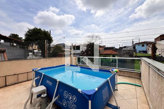 Varanda de casa à venda com 3 quartos, 250m² em Parque Capuava, Santo André