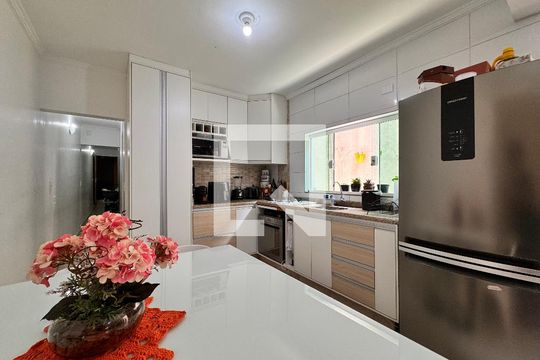 Cozinha de casa à venda com 3 quartos, 250m² em Parque Capuava, Santo André