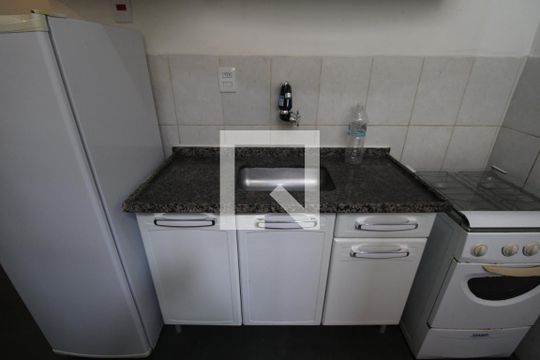Cozinha de kitnet/studio para alugar com 1 quarto, 36m² em Cidade Universitária, Campinas