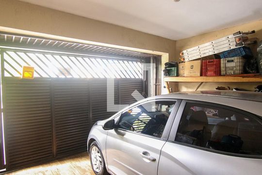Área comum de casa à venda com 4 quartos, 160m² em Conjunto Habitacional Marechal Mascarenhas de Morais, São Paulo