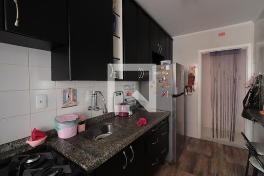 Cozinha de apartamento à venda com 3 quartos, 70m² em Vila Matilde, São Paulo