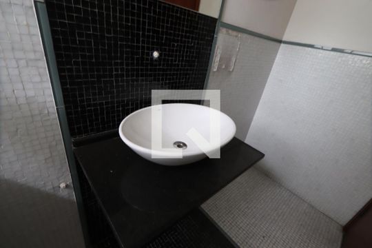 Lavabo de casa para alugar com 3 quartos, 278m² em Aclimação, São Paulo