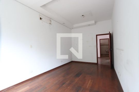Quarto 3 de casa para alugar com 3 quartos, 278m² em Aclimação, São Paulo