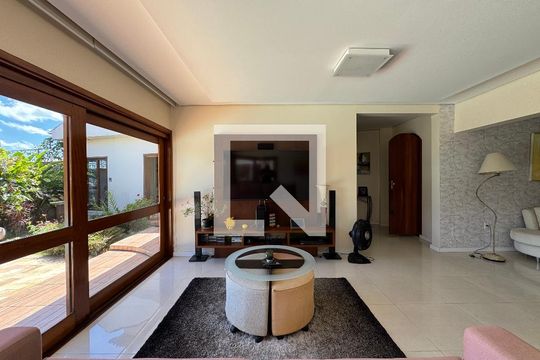 Sala de casa para alugar com 4 quartos, 860m² em São João Batista, São Leopoldo