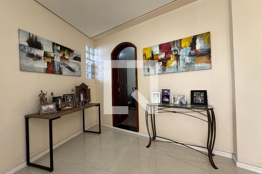 Sala de casa para alugar com 4 quartos, 860m² em São João Batista, São Leopoldo