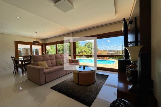 Sala de casa para alugar com 4 quartos, 860m² em São João Batista, São Leopoldo