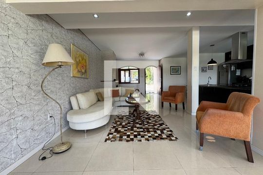 Sala de casa para alugar com 4 quartos, 860m² em São João Batista, São Leopoldo