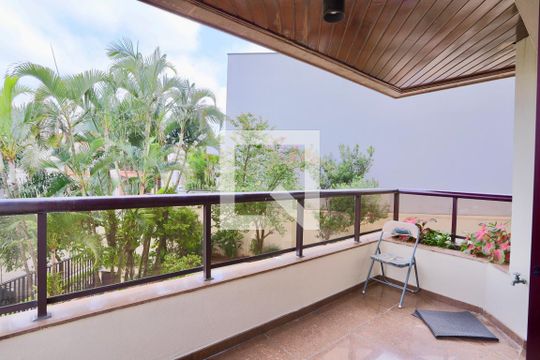 Sacada de apartamento à venda com 4 quartos, 289m² em Parque da Mooca, São Paulo