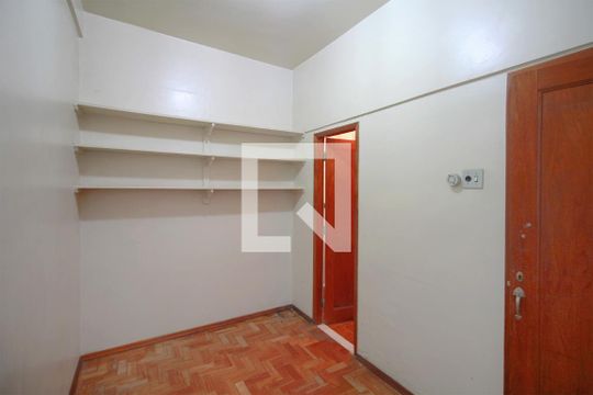 Quarto 3 de apartamento à venda com 4 quartos, 140m² em Centro, Belo Horizonte