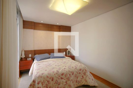 Quarto 01 de apartamento à venda com 4 quartos, 180m² em Buritis, Belo Horizonte
