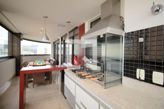Sacada de apartamento à venda com 4 quartos, 180m² em Buritis, Belo Horizonte