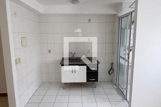 Cozinha de apartamento à venda com 2 quartos, 47m² em Jardim Sao Francisco (zona Leste), São Paulo