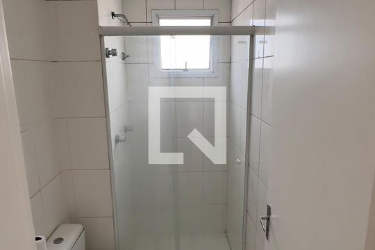 Banheiro de apartamento à venda com 2 quartos, 47m² em Jardim Sao Francisco (zona Leste), São Paulo