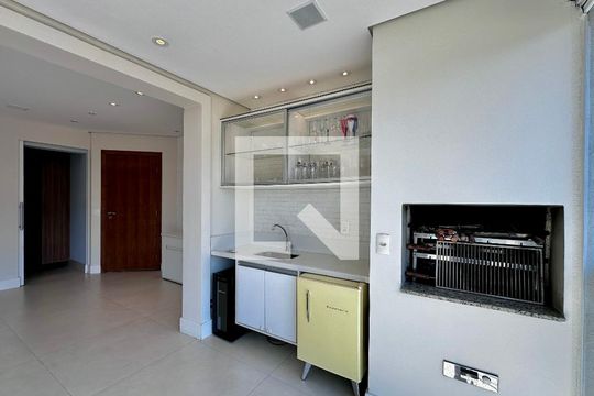 Varanda de apartamento para alugar com 3 quartos, 117m² em Santo Amaro, São Paulo