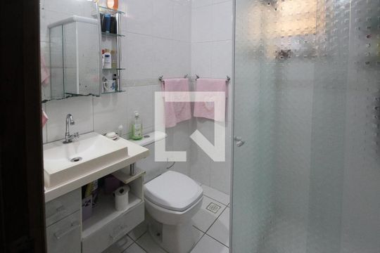 Banheiro da Suíte de casa à venda com 3 quartos, 280m² em Chácara Belenzinho, São Paulo