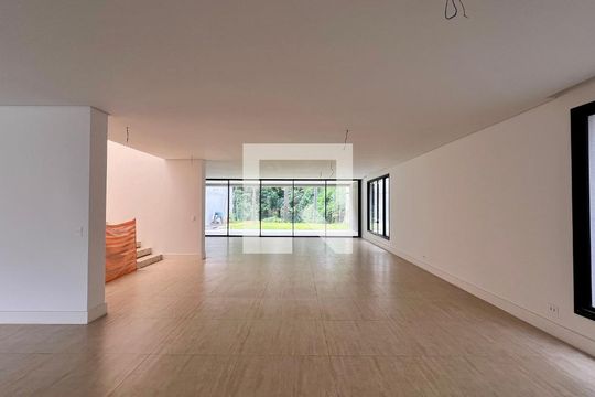 Sala de casa à venda com 4 quartos, 845m² em Chácara Santo Antônio (zona Sul), São Paulo