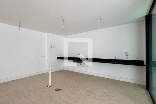 Cozinha de casa à venda com 4 quartos, 845m² em Chácara Santo Antônio (zona Sul), São Paulo