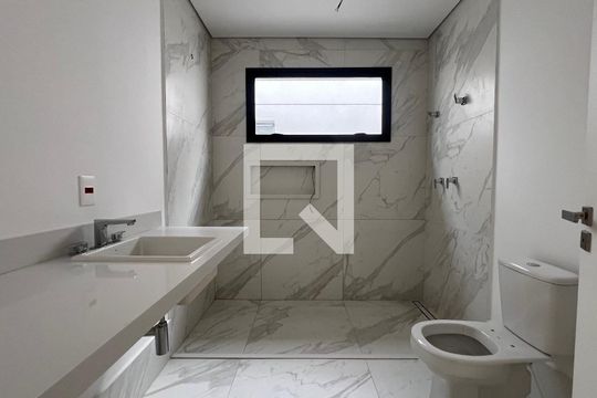 Banheiro Quarto 2 de casa à venda com 4 quartos, 845m² em Chácara Santo Antônio (zona Sul), São Paulo